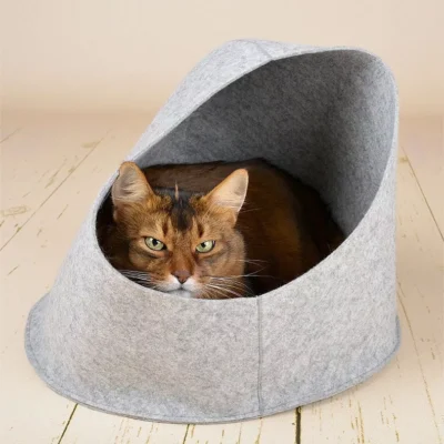 The Hoodie Cat Bed