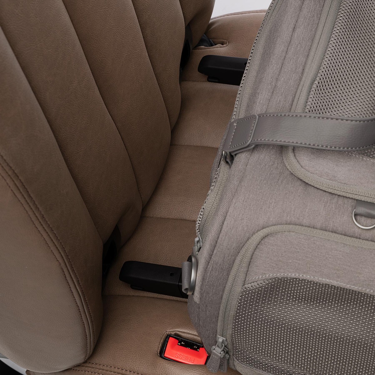 Dupree Merle- AIRLINE CARRY-ON PET CAR SEAT - Image 3