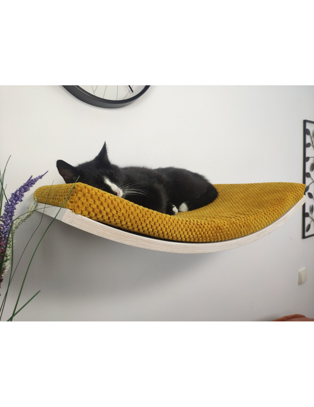 Cats Atalier Softly Shaped Wooden Cat Wall Shelf – 60cm – product view 4