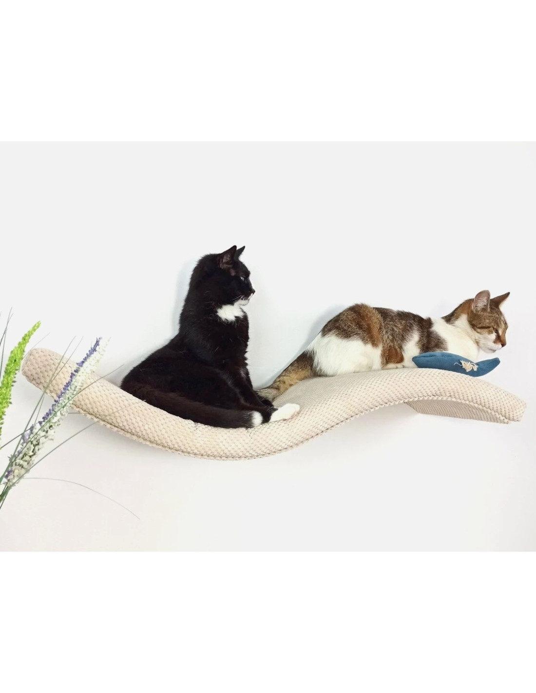 Cats Atalier WAVE Symmetrical Left Metal Cat Wall Shelf – 95cm – product view 1